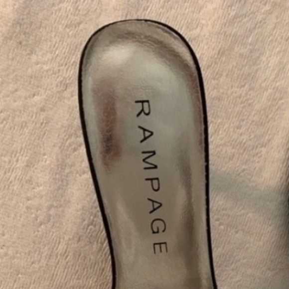 “RAMPAGE”🌹SUPER SEXY🖤 BLACK W/RHINESTONES HEELS - Picture 12 of 12